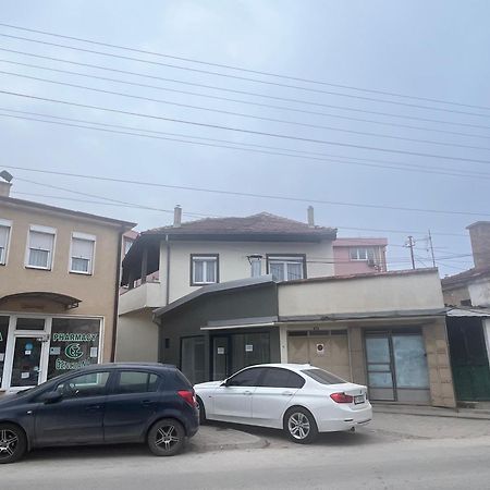 Dina Apartments Bitola Exteriör bild